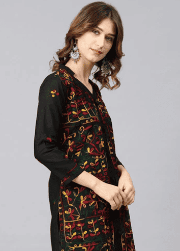 Tata Cliq Saadgi Black Chikankari Embroidered Straight Kurti