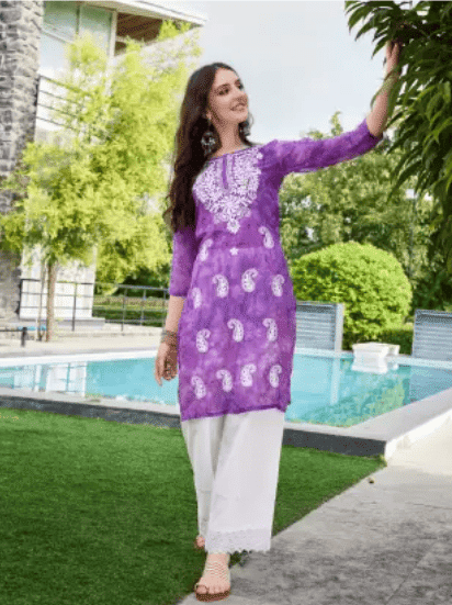 Youthnic Women Chikan Embroidery Georgette Straight Kurta In Purple & White